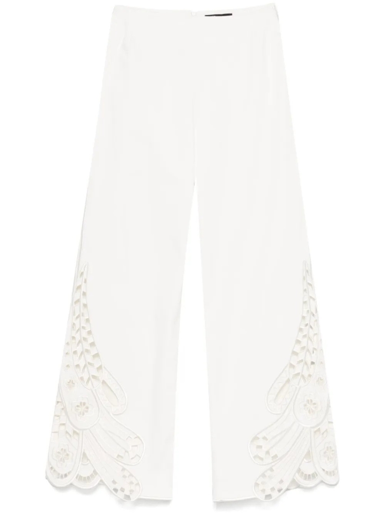 Bele pantalone su esencijalni komad tokom leta