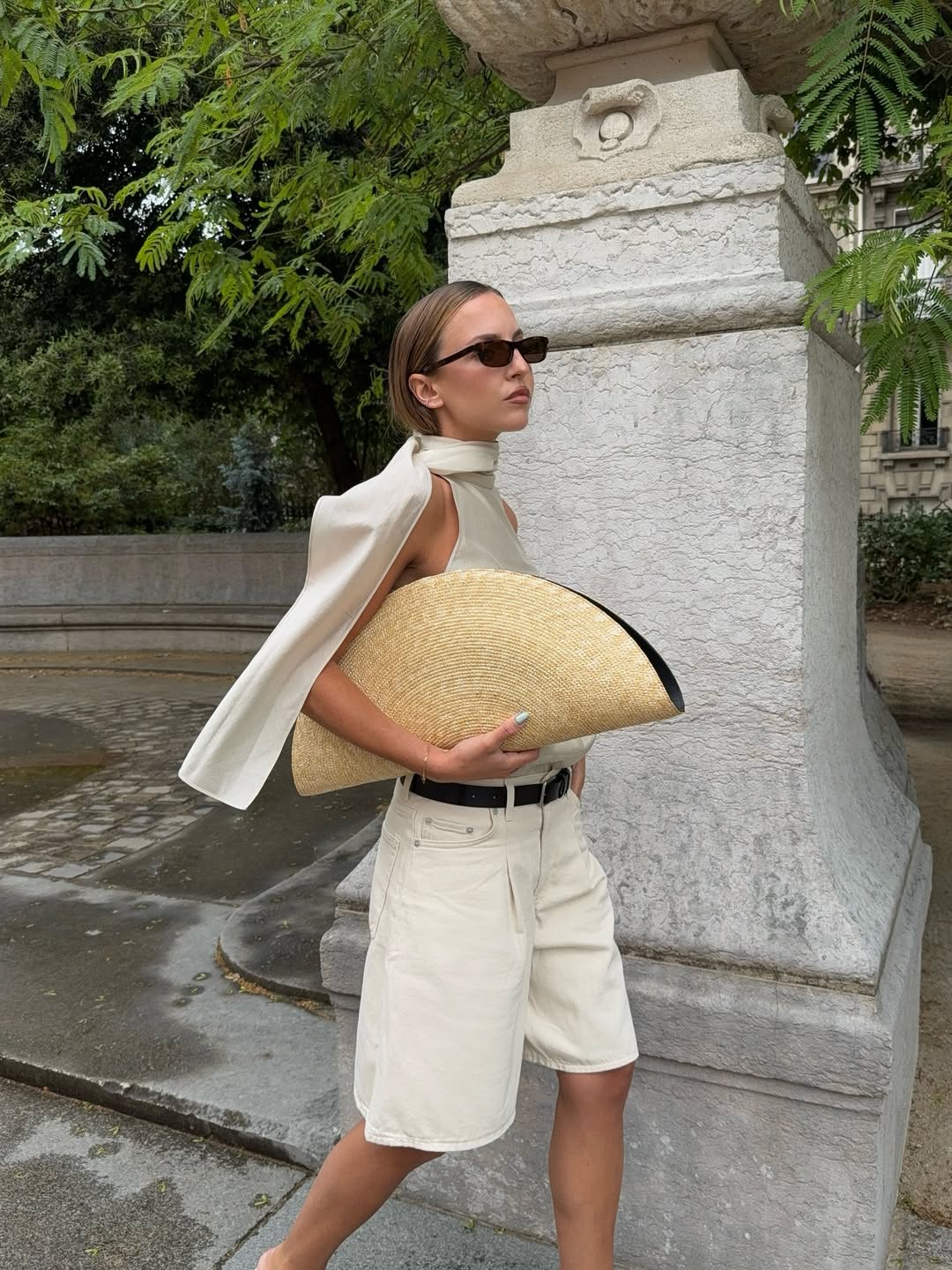 Bermude, but make it classy: Kako da stilizujete noseći komad sezone?