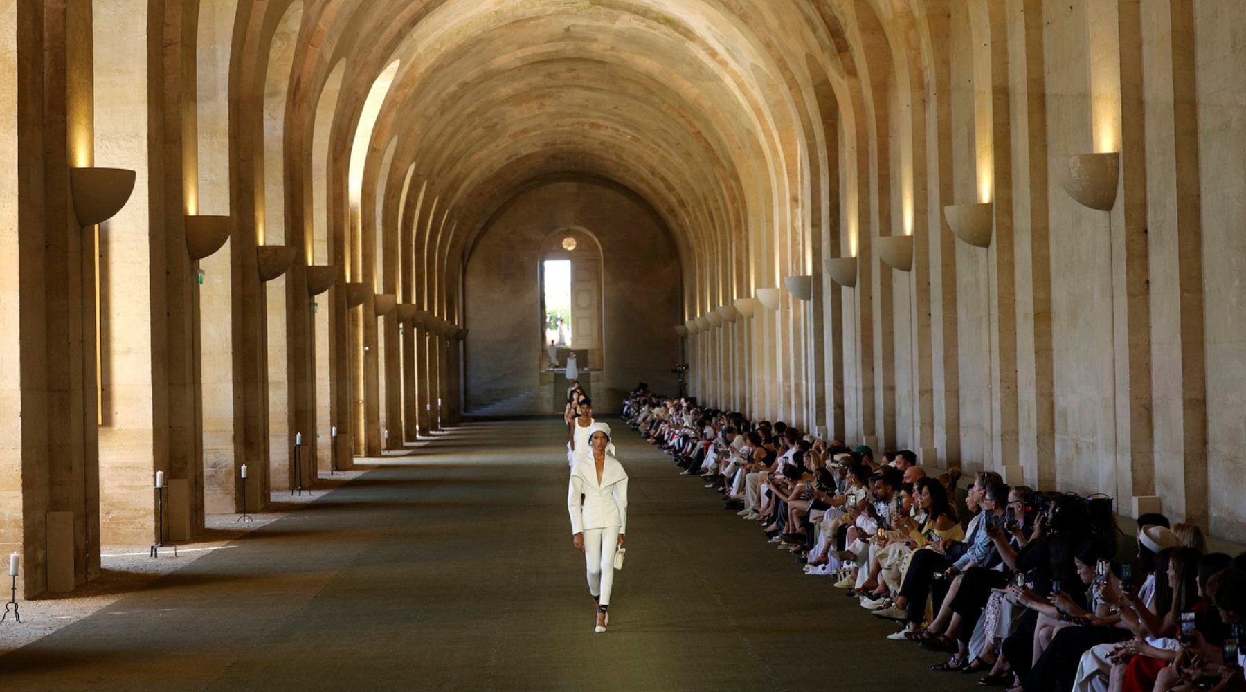 Long read: Jacquemus proleće 2026 – (ko)lekcija o korenima
