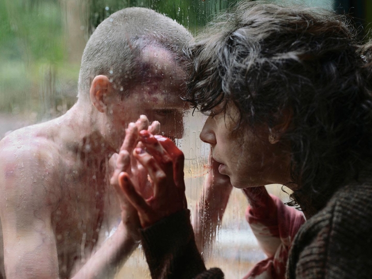 Nazivaju ga najstrašnijim hororom godine, a iza njega stoje reditelji filmskog ostvarenja „Talk to Me”