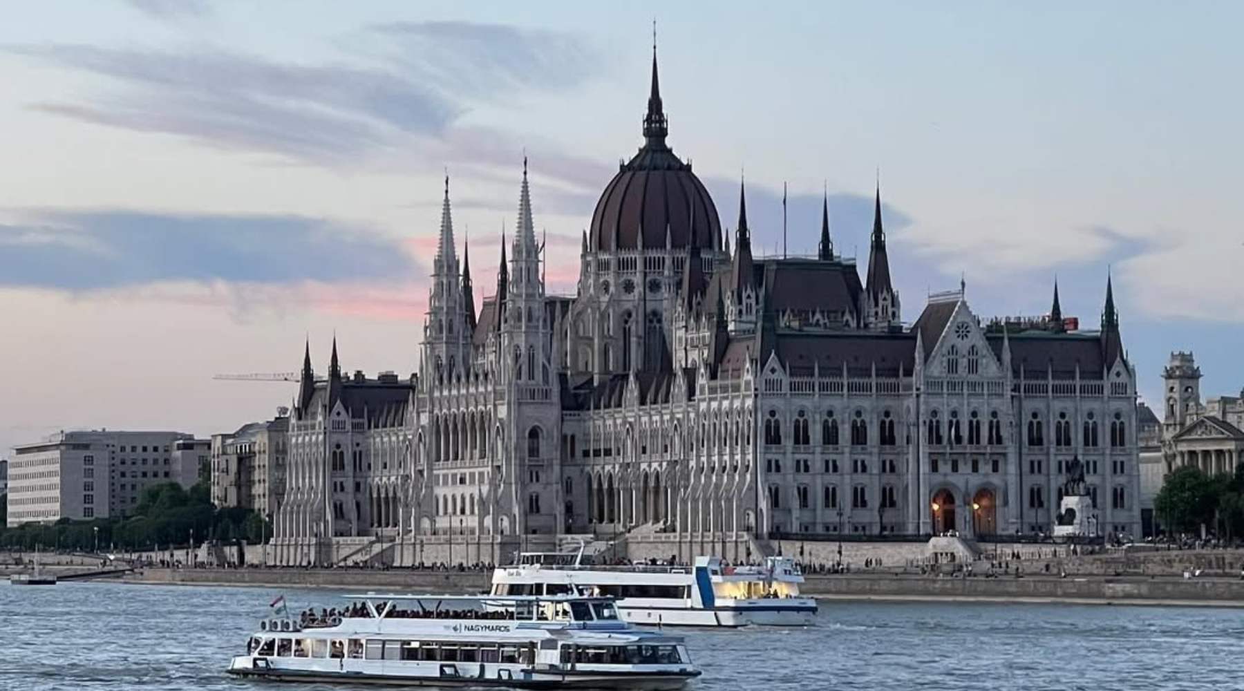 Putujete u Budimpeštu ovih dana? Evo šta ne smete da propustite