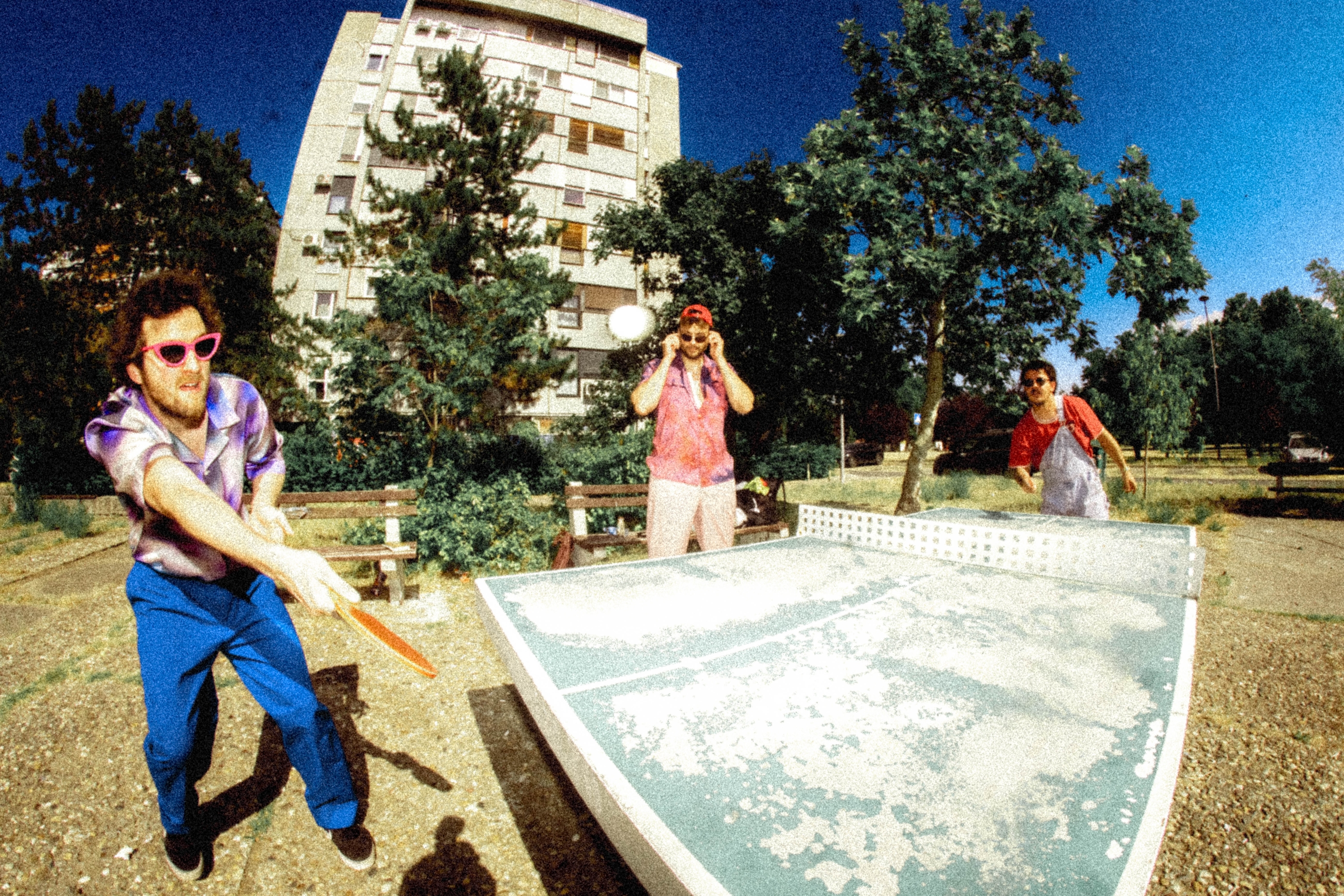 Svemirko: O Mirisu grada, seriji „Jutro će promeniti sve“ – i novom, ali i starim albumima