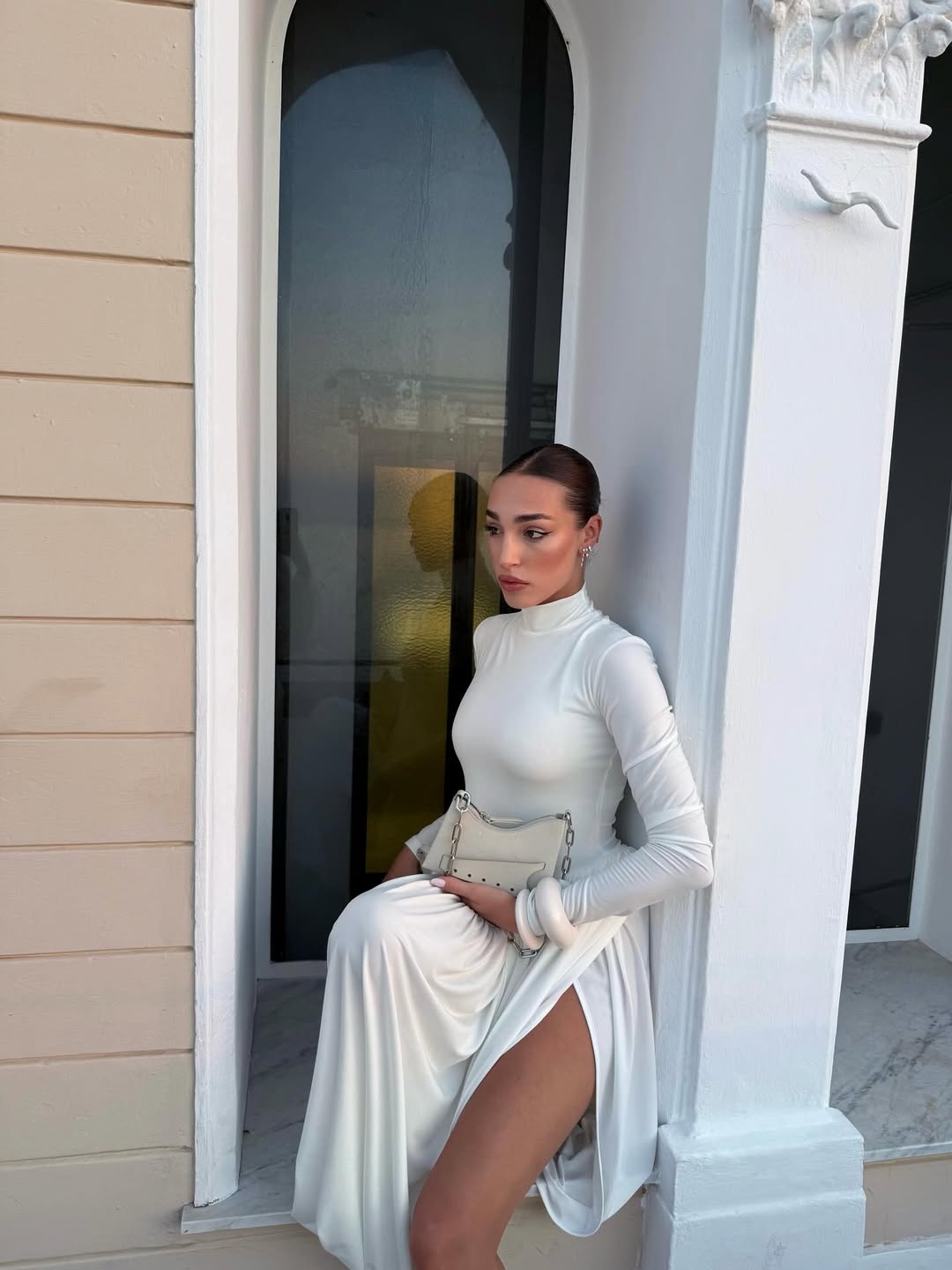 Italijanska influenserka Ginevra Mavilla ponela elegantnu haljinu domaćeg brenda Coast