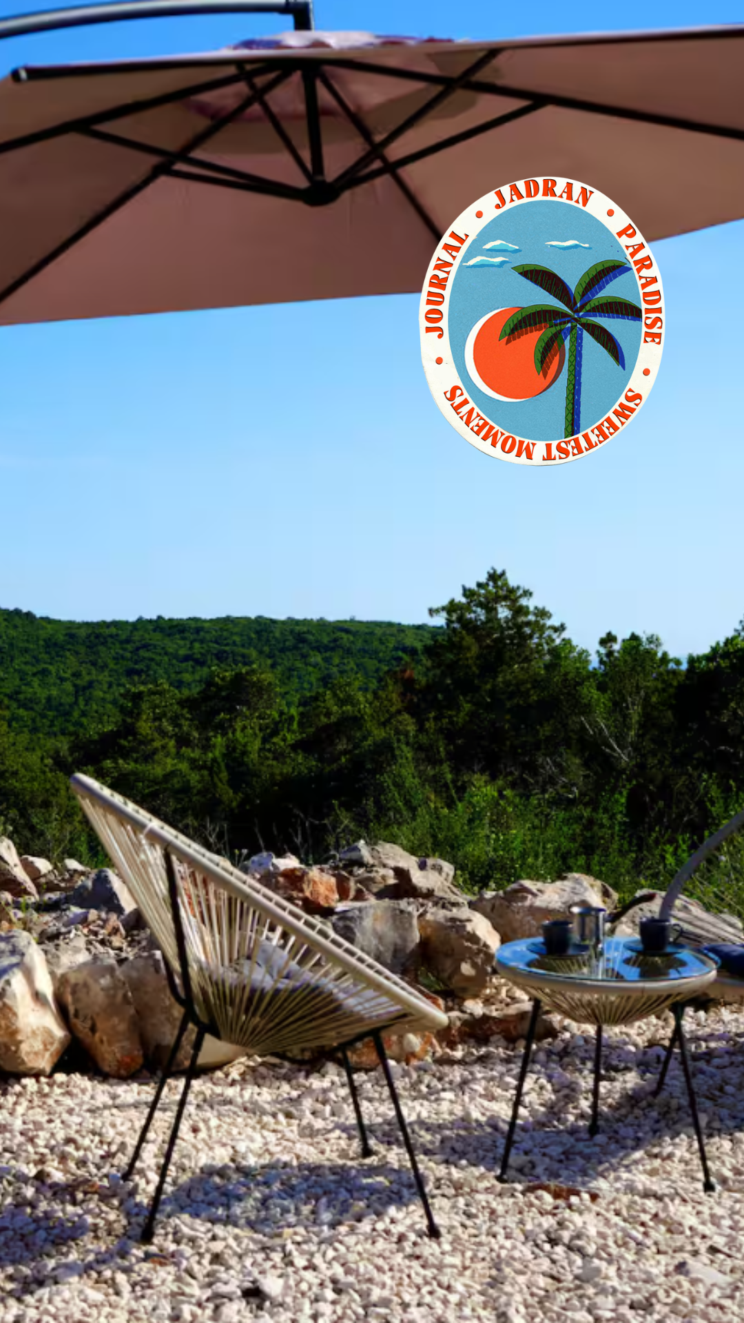 Ako ste ljubitelji kampovanja, Glamping Rose Luštica je destinacija koja podiže ovu aktivnost na viši nivo
