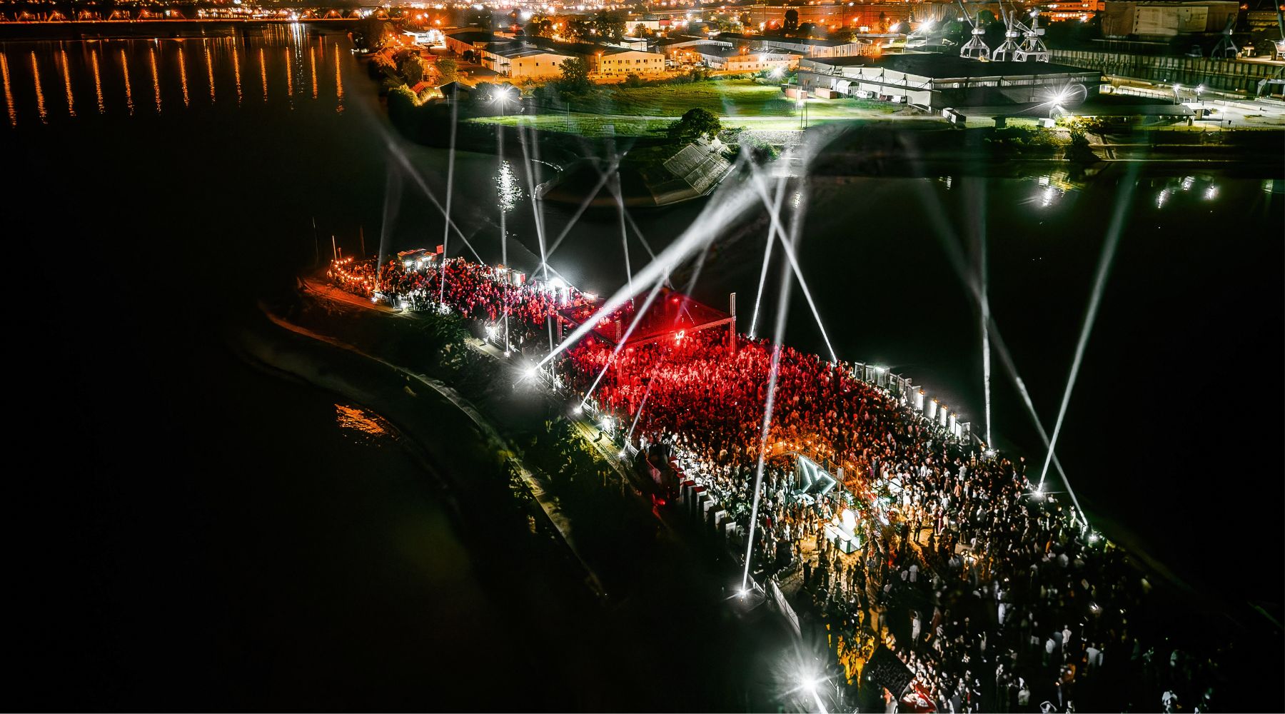Najbolji festival u gradu? Ljubav festival stiže u Luku Beograd sa tri stejdža i vrhunskom muzikom