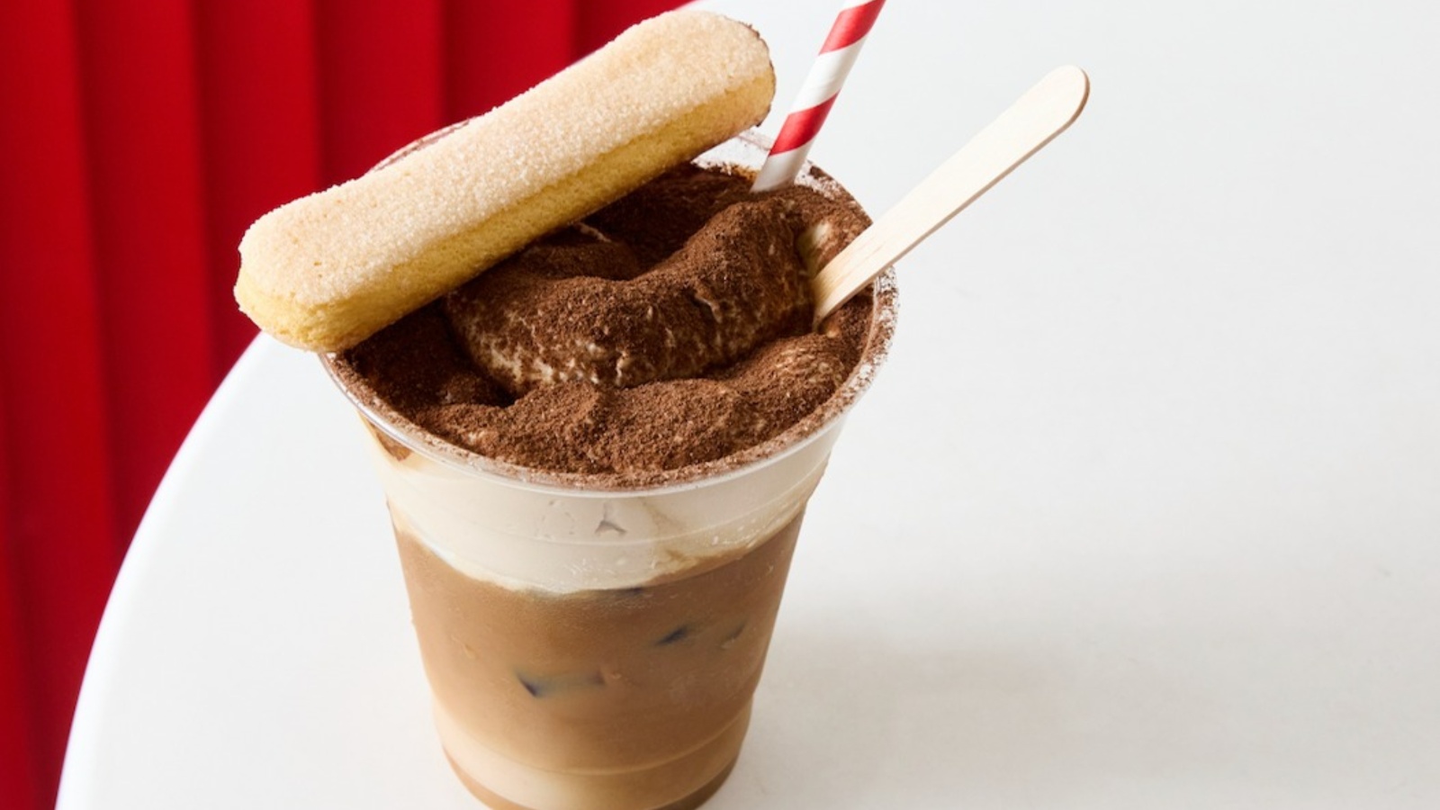 Vrući tiramisu latte, ledeni tiramisu latte ili Crema Caffè? Ovaj bar ima sve što fanovi kafe mogu poželeti