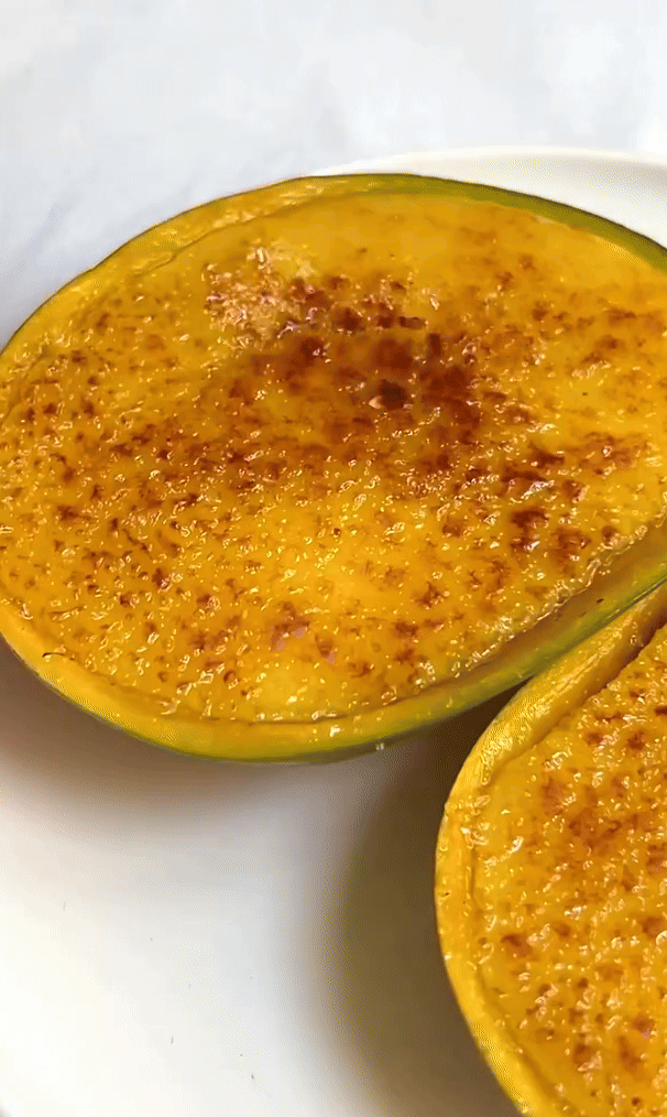 Nakon karamelizovanih banana, na našem meniju nalaze se karamelizovani avokado i mango