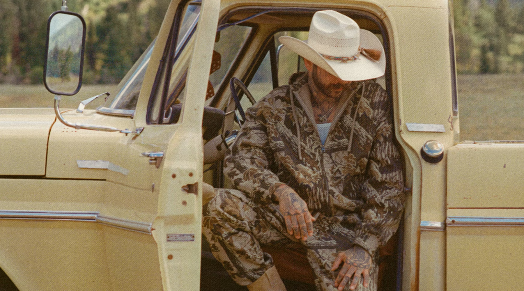 Everybody’s wearing SKIMS: Post Malone je zaštitno lice nove kampanje poznatog brenda