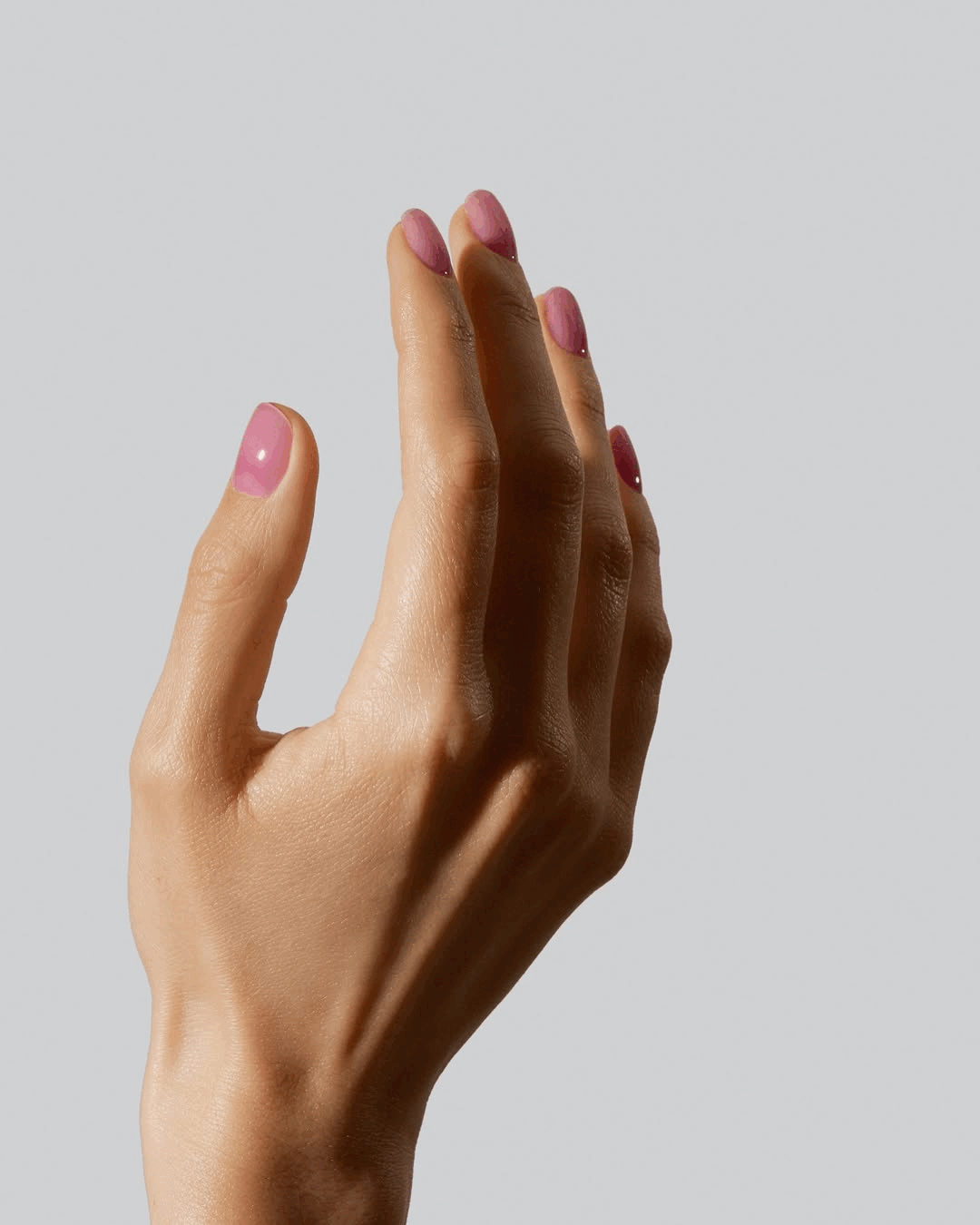 Rose water nails: Ovaj trend izdvojio se kao jedan od omiljenih u letnjoj sezoni