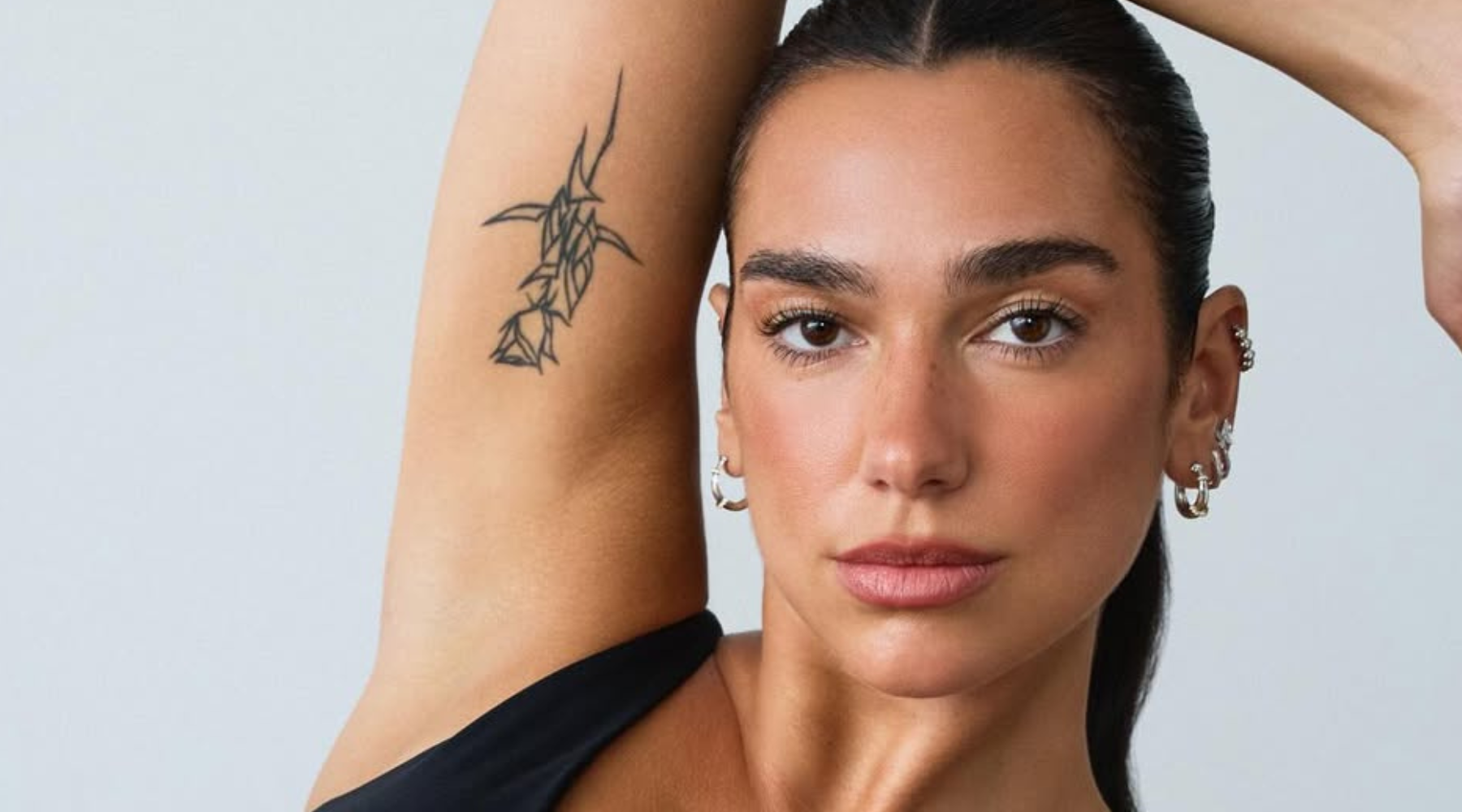 Dua Lipa je uplovila u fitness vode, a otkrila je i kako izgleda njen trening