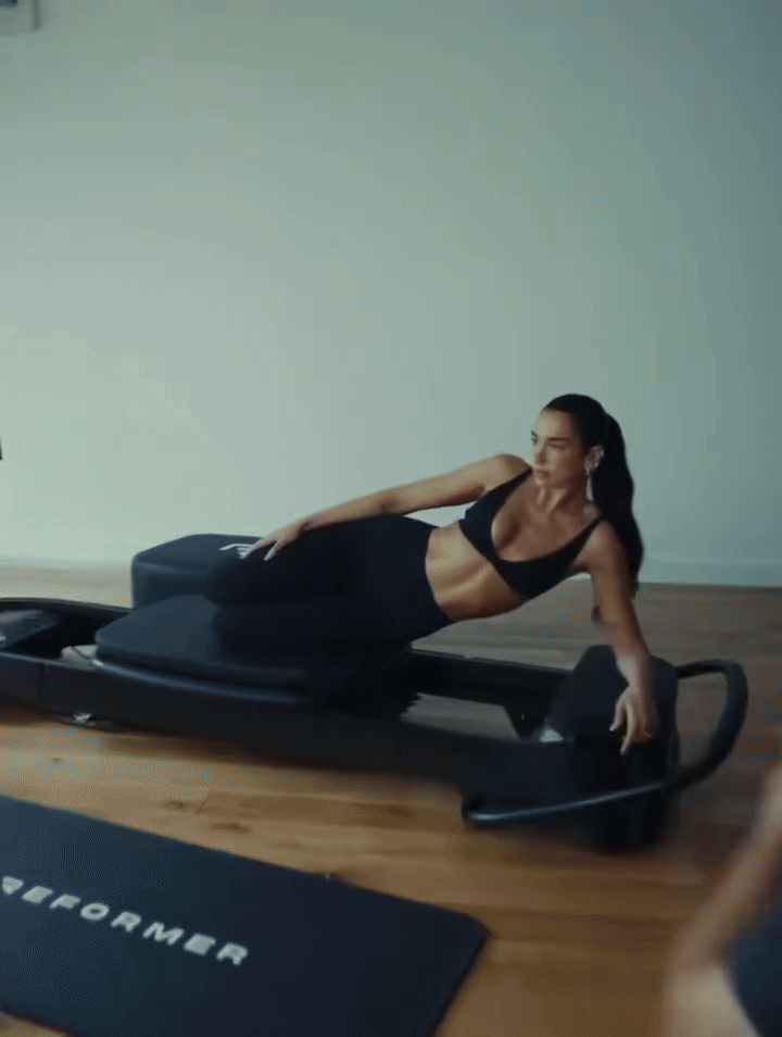 Dua Lipa je uplovila u fitness vode, a otkrila je i kako izgleda njen trening