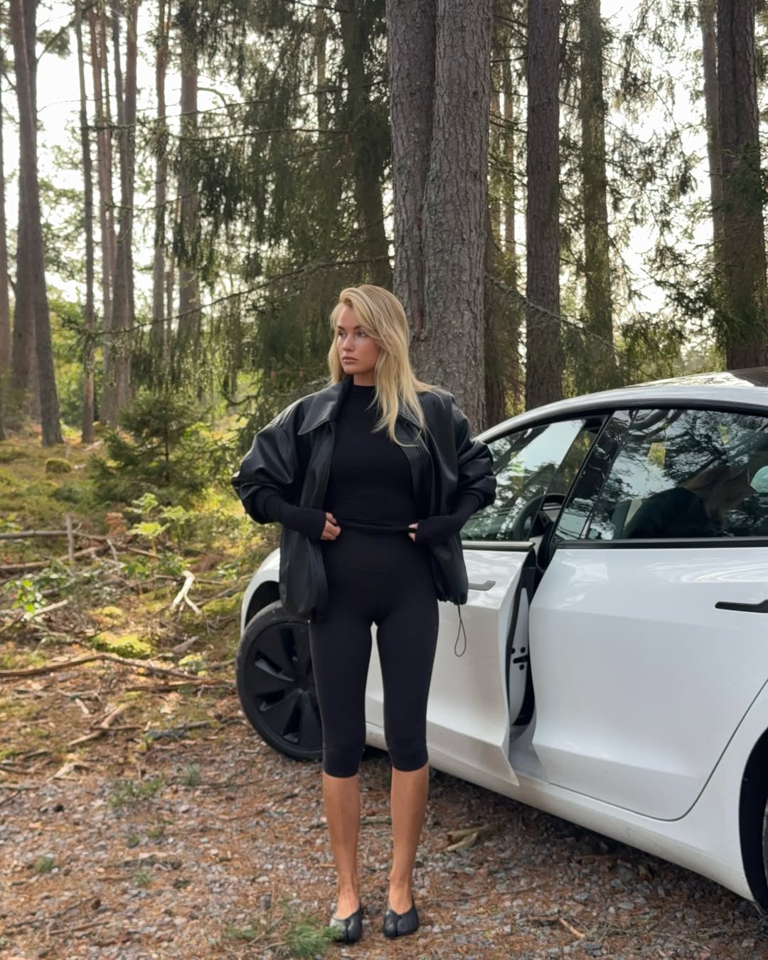 Kako uklapamo sportsku i šik estetiku? Ovi autfiti nas inspirišu