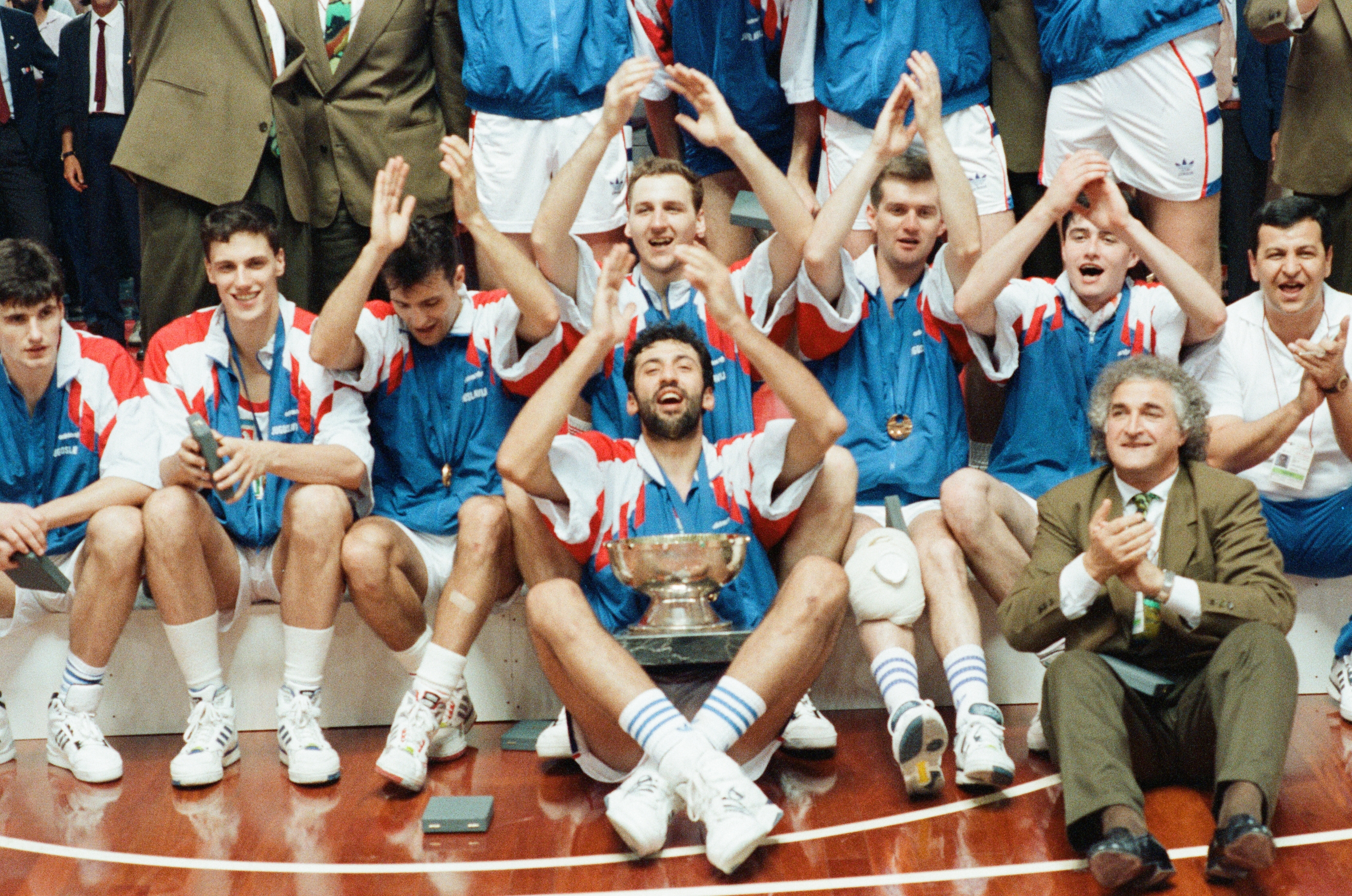 Prvi put iz ugla košarkaških legendi: Uskoro gledamo film „Izgubljeni Drim Tim“