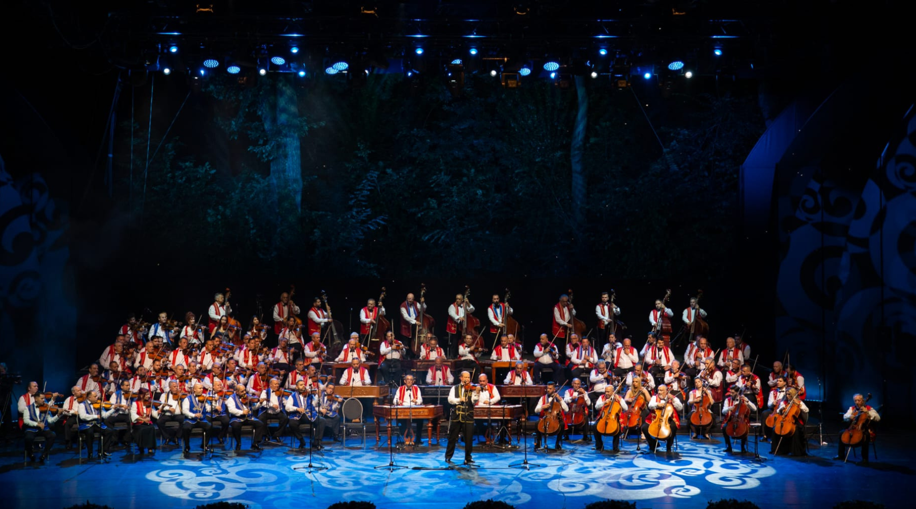 Gala muzički spektakl u Sava centru: Orkestar „100 violina“ 9. decembra u Plavoj dvorani