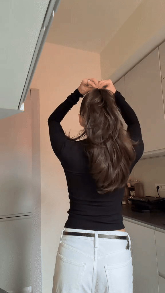 Banana clip je aksesoar pomoću kog kreiramo jednostavne, moderne i chic frizure