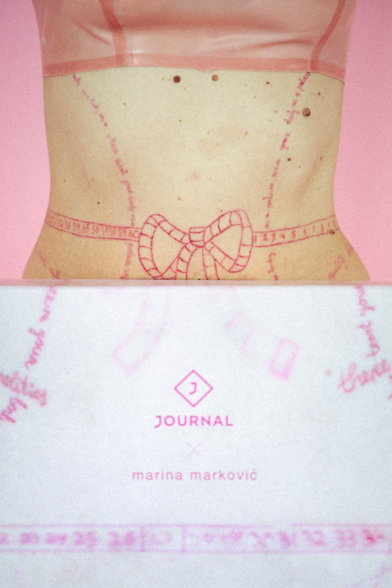Journal x Marina Marković Pink Box: Tetoviranje kao markiranje granice, unapred učitana značenja roze boje i moć ženstvenosti