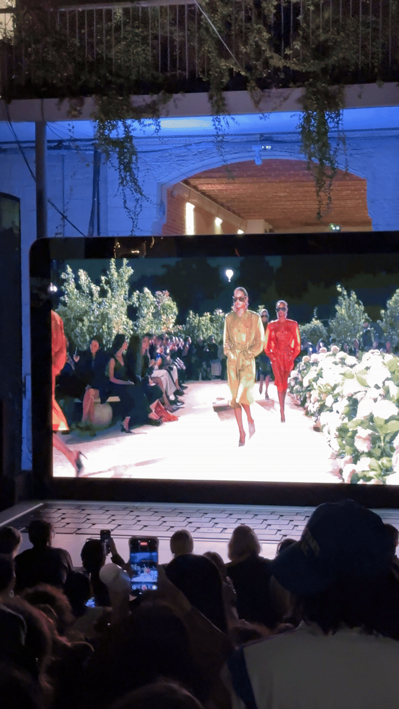 Posetili smo La WATCHPARTY – omiljeni koncept modnih entuzijasta tokom Fashion Week-a
