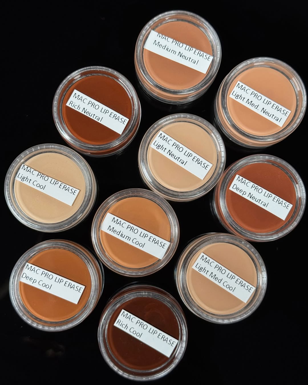 Korektor za usne koji je bio must-have tokom Y2K ere se ponovo našao na (beauty) policama