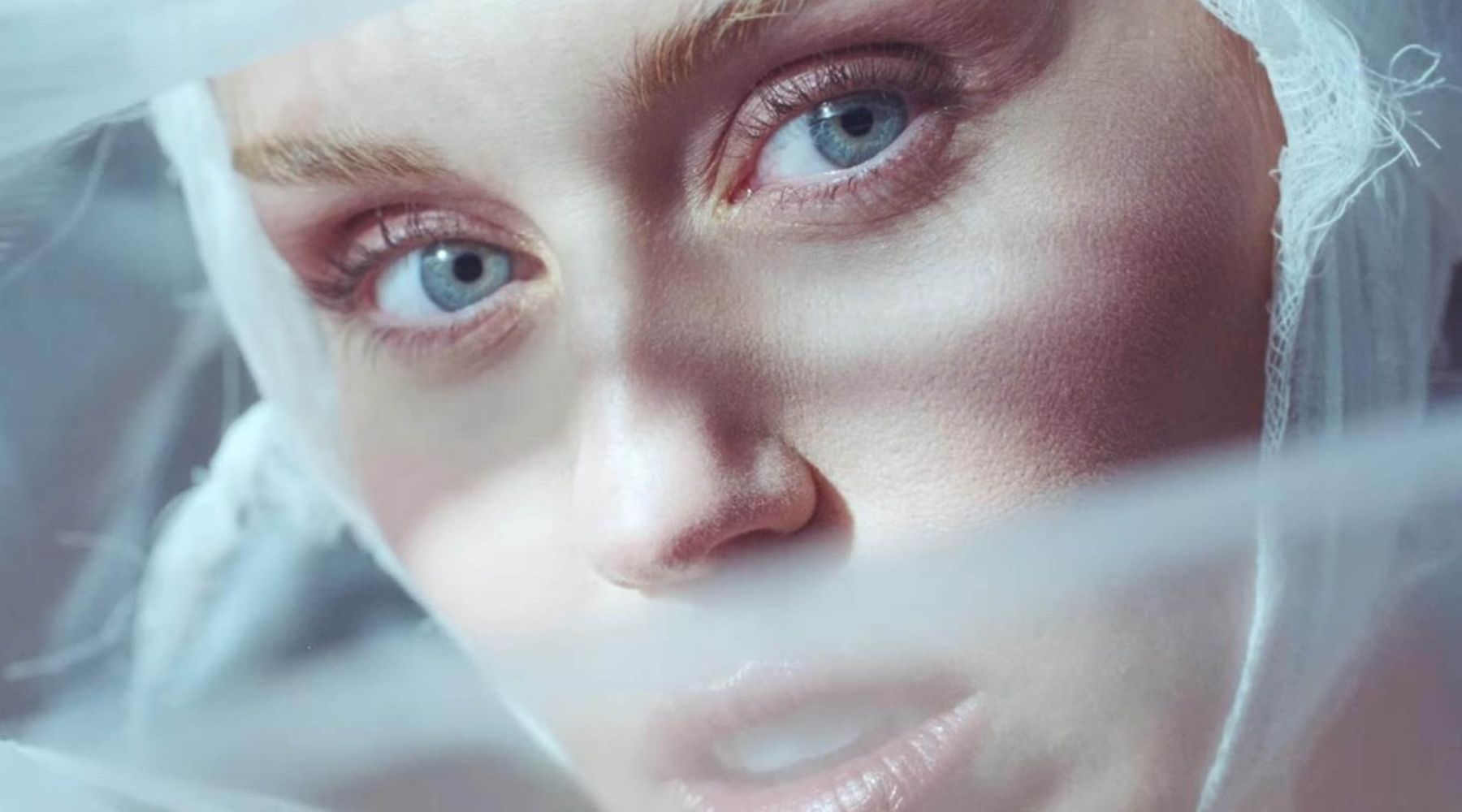 Fresh Music Friday: Miley Cyrus i soundtrack leta koji je postao manifest pop kulture, sada u deluxe izdanju