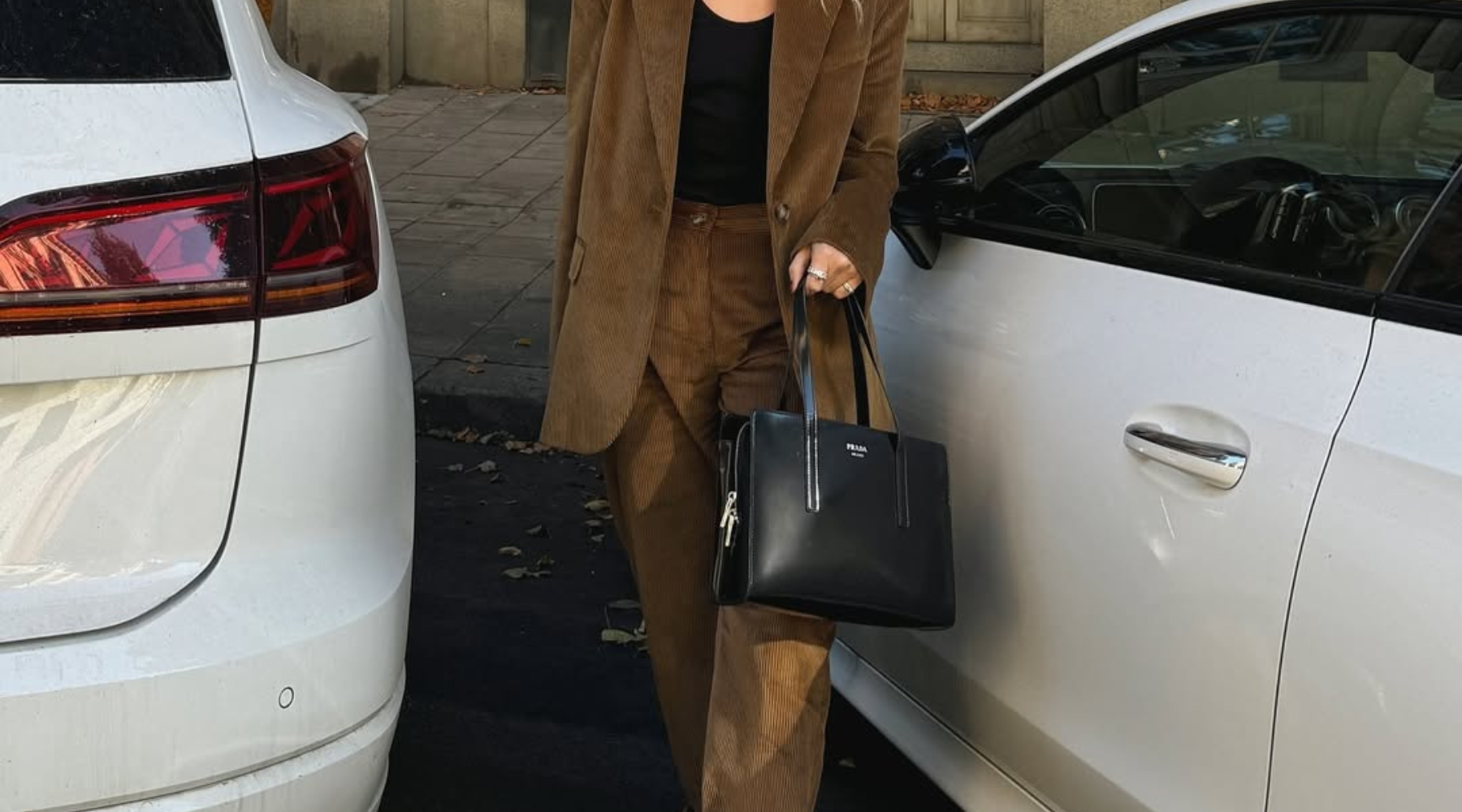 Somotske pantalone kao esencijalni jesenji komad? Ovi autfiti nas inspirišu da ih nosimo