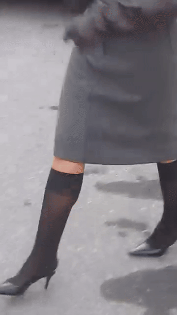 Siva suknja je potcenjeni dragulj kvalitetnog ormara (za jesen)