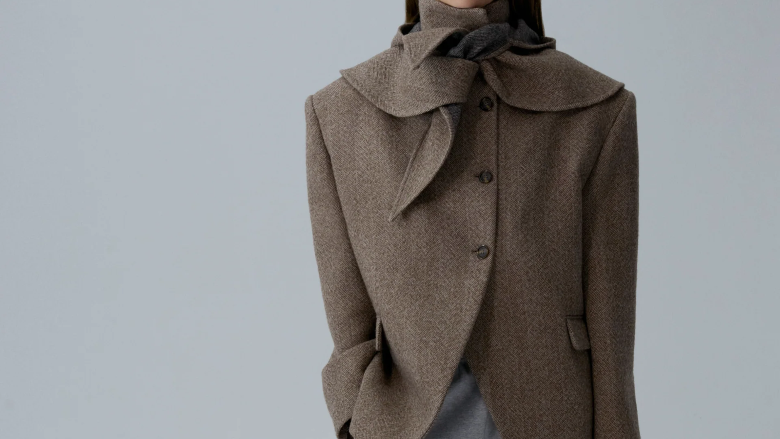 Journal wishlista: Magda Butrym blejzer s vunenom maramom