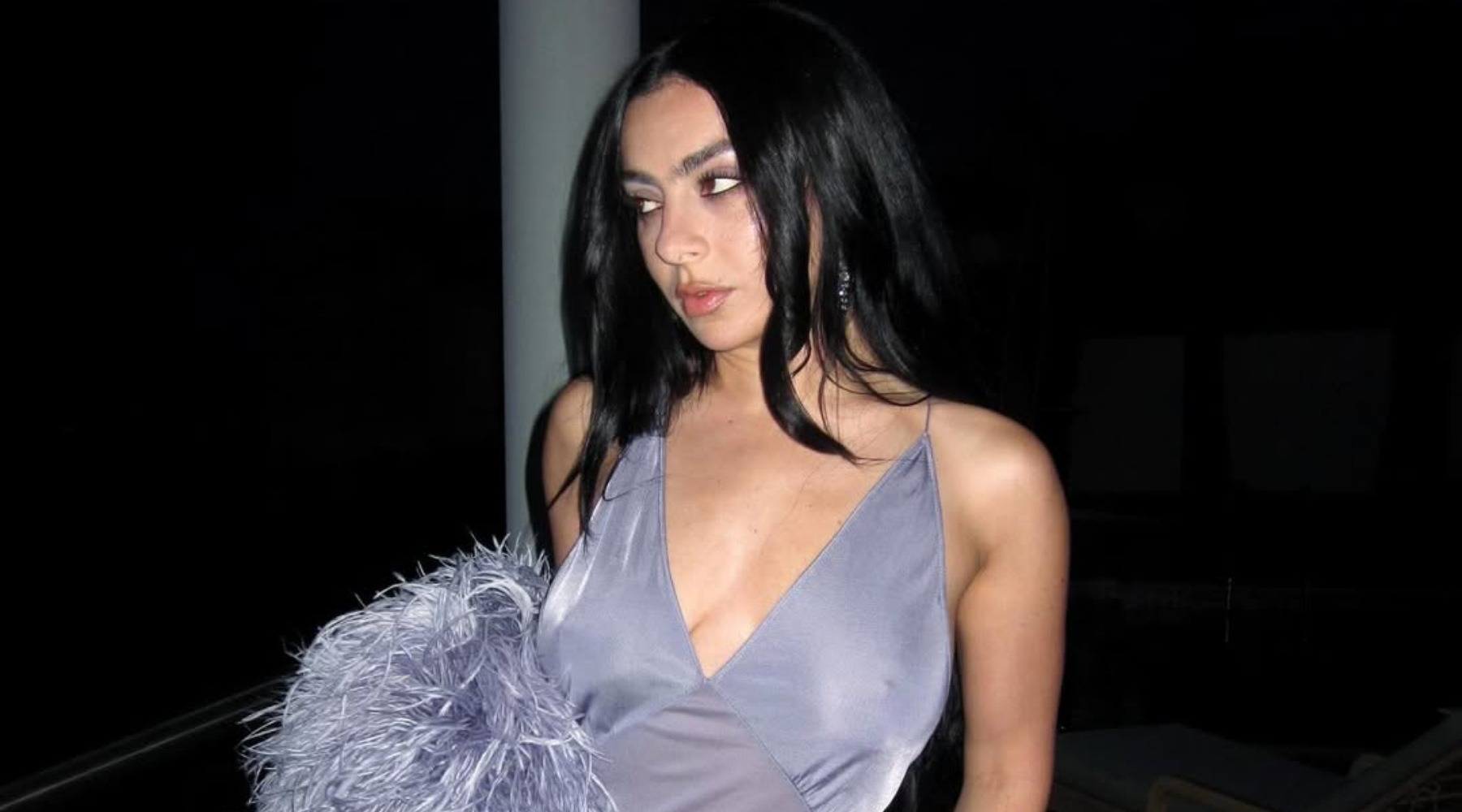 Charli XCX izbacila novu pesmu, poslušajte je prvi