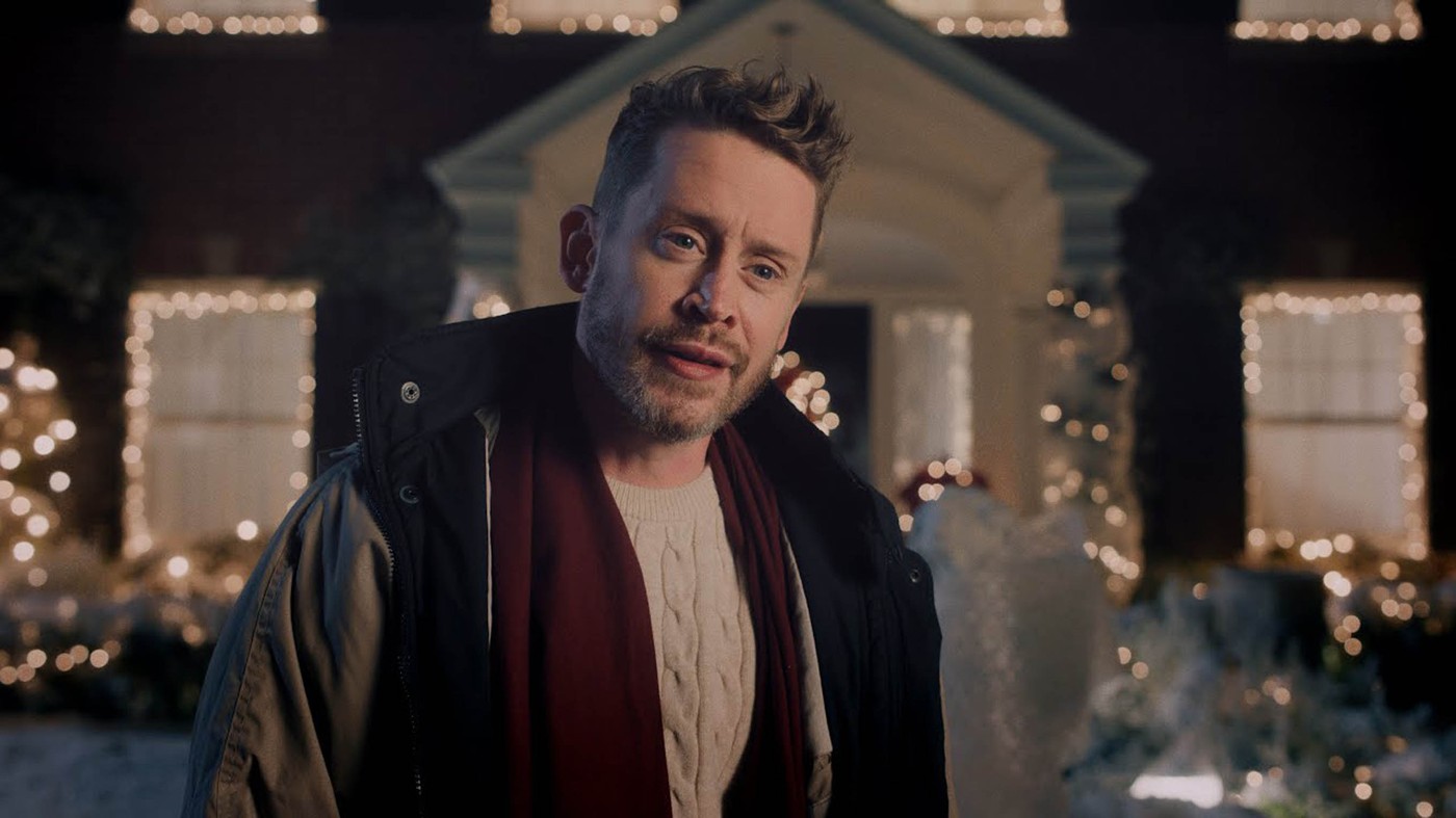 Macaulay Culkin vraća se svojoj najpoznatijoj ulozi, ali ovaj put nije sam u kući